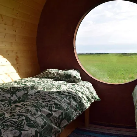 100xzoom Luxe tent