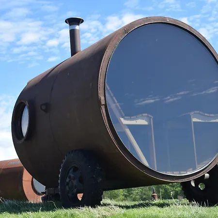 Luxe tent 100xzoom